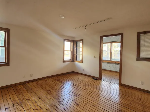 609 E 10th St APT A, Indianapolis, IN 46202