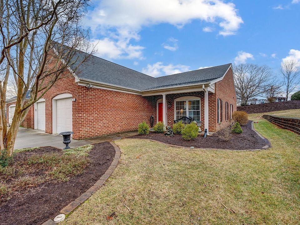 1st image of 1018 Doulton Cir