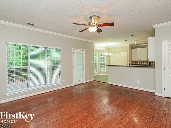 4th image of 332 Weavers Glenn Pl