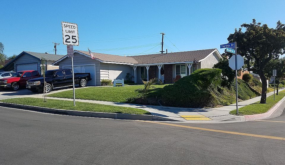 2nd image of 12032 Tigrina Ave