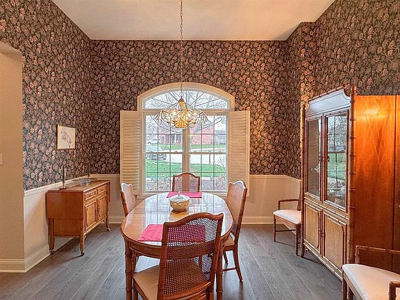 5th image of 4409 Oakhurst Bnd