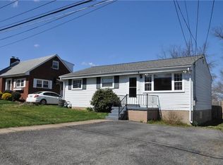 1509 Lynfield Ave, Coraopolis, PA 15108