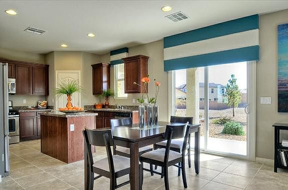 Nook into Kitchen