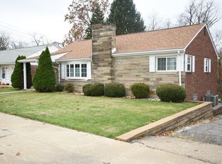 116 Sawyer Dr, Aliquippa, PA 15001