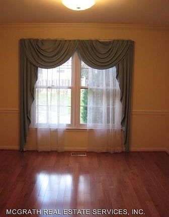 3rd image of 14366 Nandina Ct