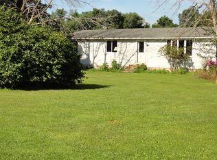 51770 Hutchinson Rd, Three Rivers, MI 49093