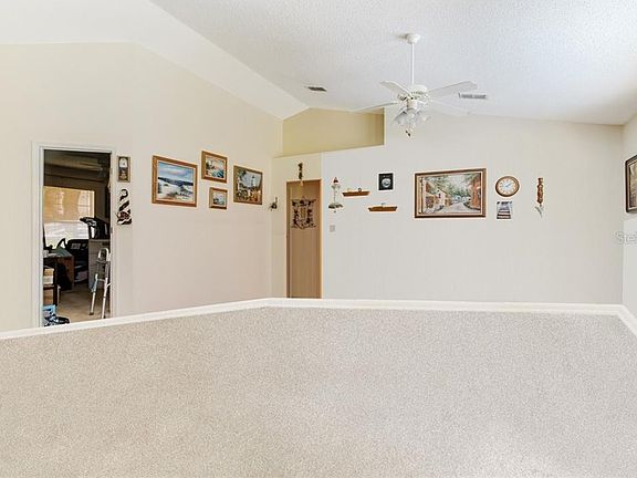 4th image of 605 Kissimmee Ln
