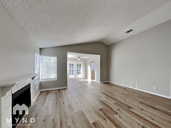 3rd image of 5975 Bonita Canyon Ave