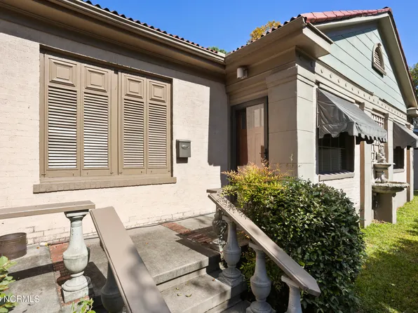 2205 Market Street, Wilmington, NC 28403