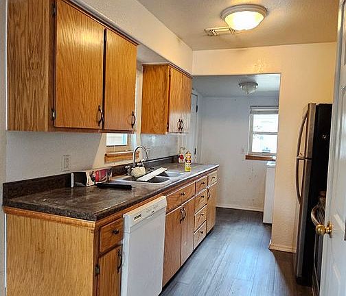 4th image of 213 S Ave E #A-1145