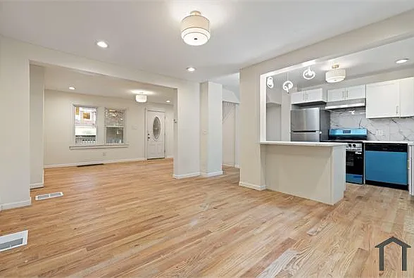 2602 Belmar Pl — Photo 3