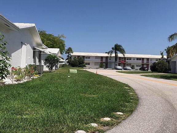 4th image of 2920 NW 2nd Ave
