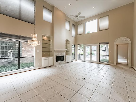 5th image of 6839 Oakwood Trace Ct