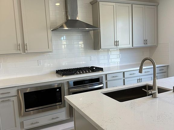 5th image of 3486 Williamson Dr