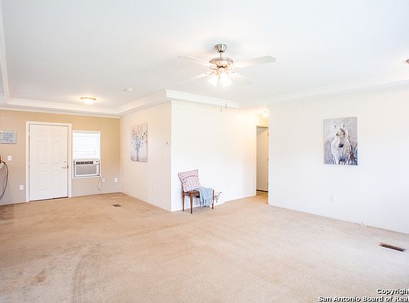 5th image of 3411 Mariposa Ln