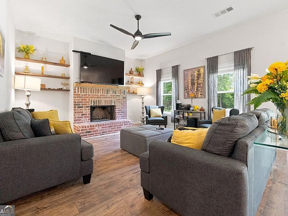 4th image of 2317 W Ellis Rd
