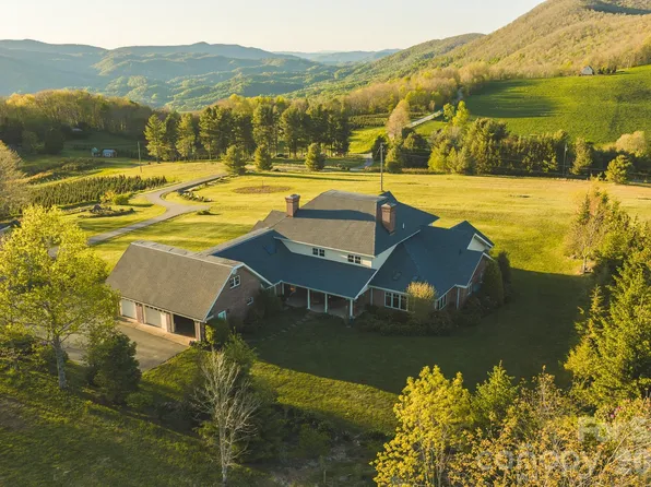 6985 Junaluska Rd, Boone, NC 28607