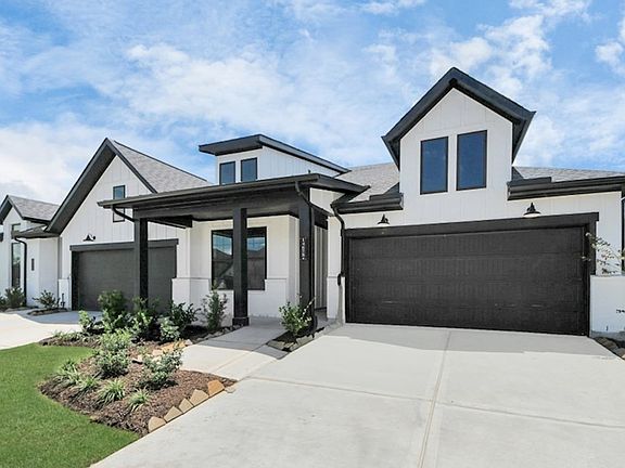 Farmhouse M Elevation