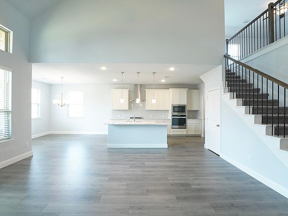 5th image of 3324 Wildwood Dr