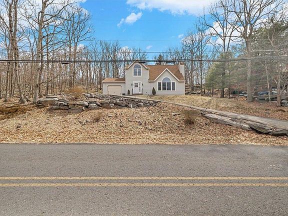 4th image of 1185 Kensington Dr