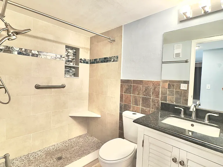 164 San Paulo Ct #5 — Photo 14