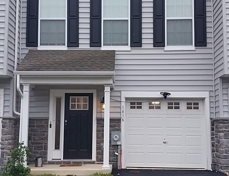 1st image of 1416 Carrick Ct