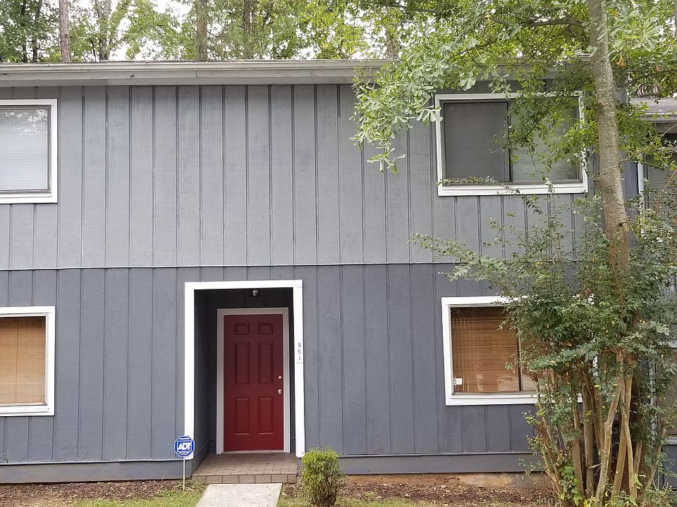 951 Pine Oak Traol