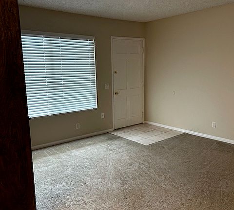 4th image of 4037 Idaho St #8