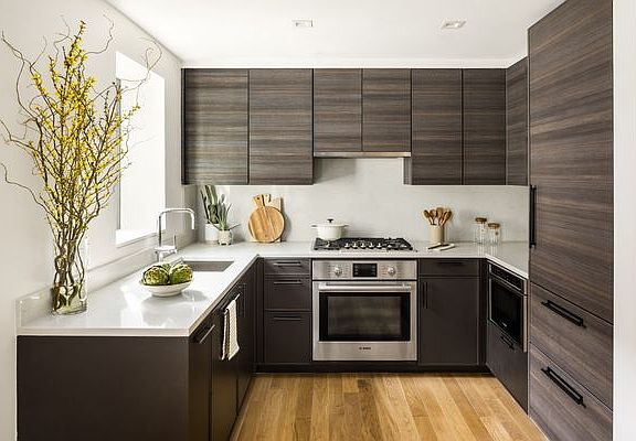4th image of 245 E 78th St #4A