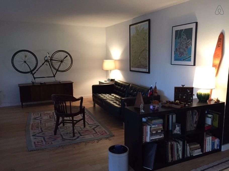 2nd image of 1401 Enfield Rd APT 219
