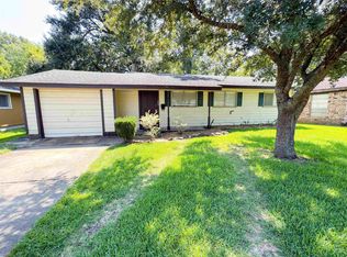 165 Smelker Ave, Beaumont, TX 77707