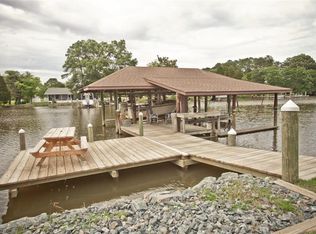 8583 Little England Rd, Gloucester, VA 23072