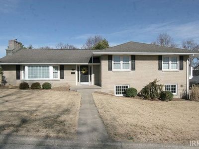 822 W 9th St, Jasper, IN, 47546