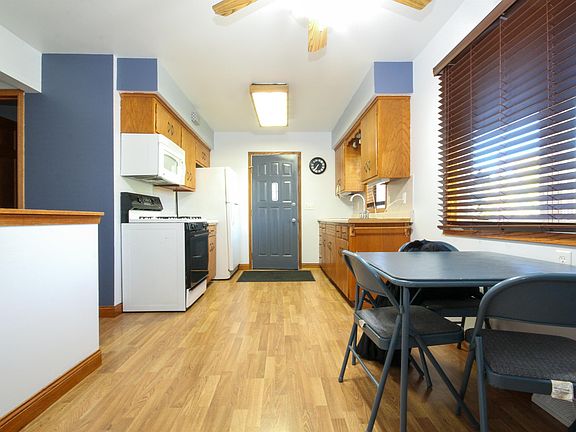 Dining Room & Kitchen!