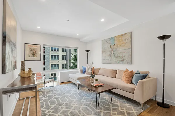 Sold by Compass | media 20