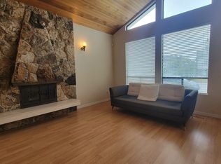 9591 Francis Rd, Richmond, BC V6Y3A6