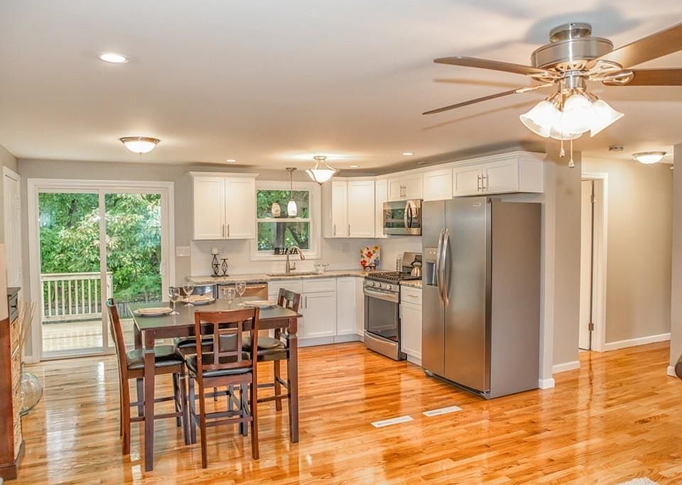 1st image of 52 Mallard Cir