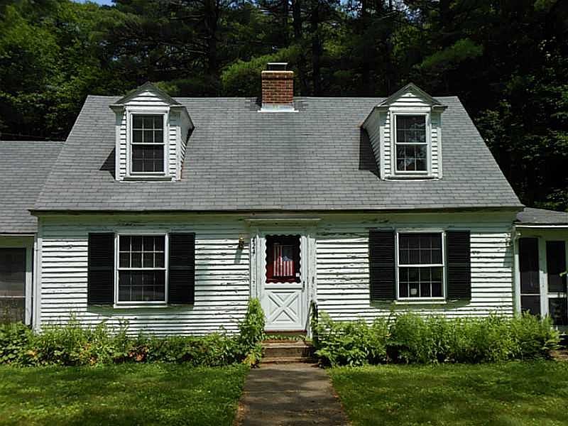 424 Lapham Farm Rd, Pascoag, RI 02859 Zillow