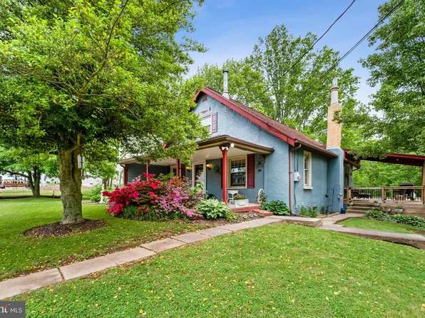 248 Indian Creek Rd, Telford, PA 18969