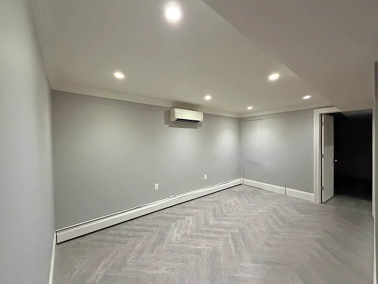15 Covert St #GARDEN — Photo 14