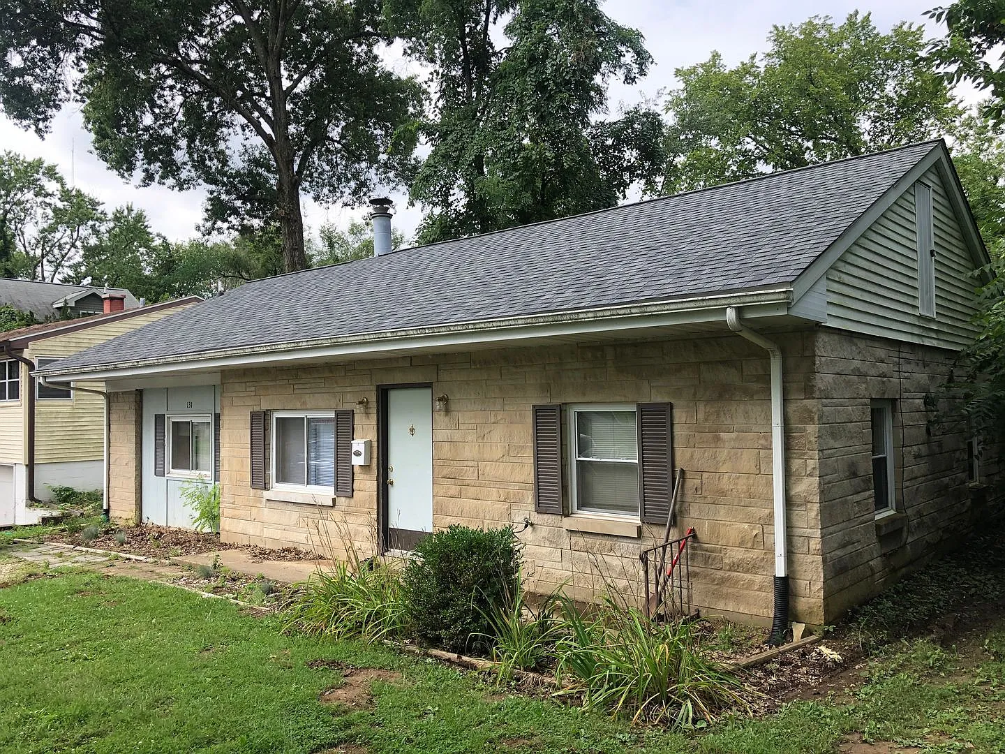 3BR/2BA Music and Ed Schools! — Photo 2