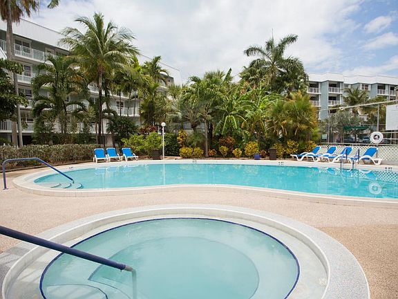 2nd image of 1901 S Roosevelt Blvd #107
