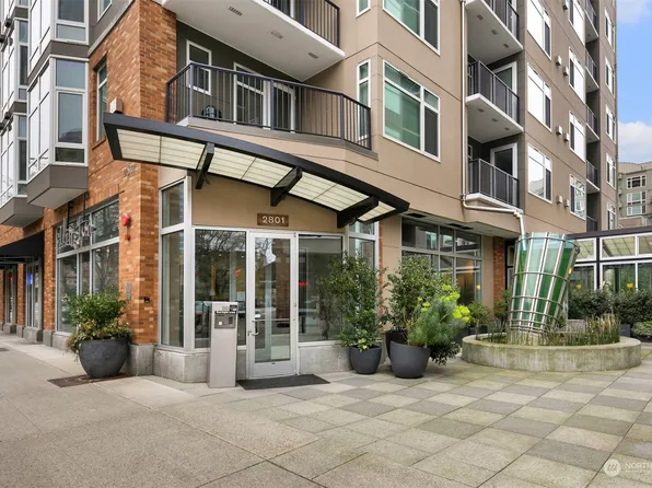 2801 1st Avenue #803, Seattle, WA 98121