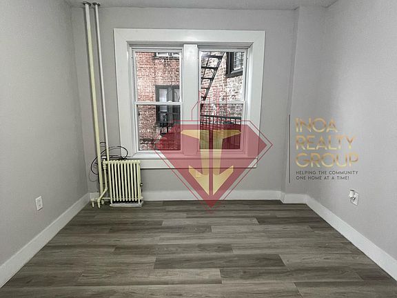 2nd image of 500 Baldwin Ave #27R