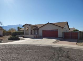 1666 S Roadrunner Ln, Thatcher, AZ 85552