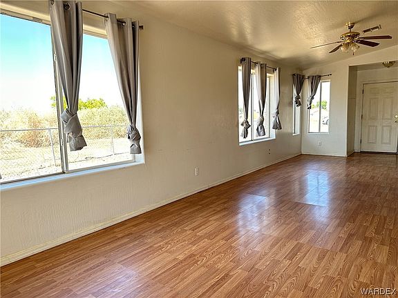 3rd image of 9829 S Phoenix Drive
