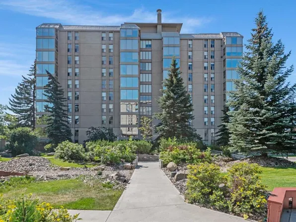 4555 N Varsity Ln NW #903, Calgary, AB T3A 2V6