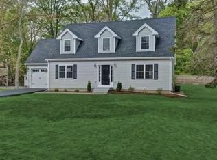 1 Cavatorta Dr, Framingham, MA 01701