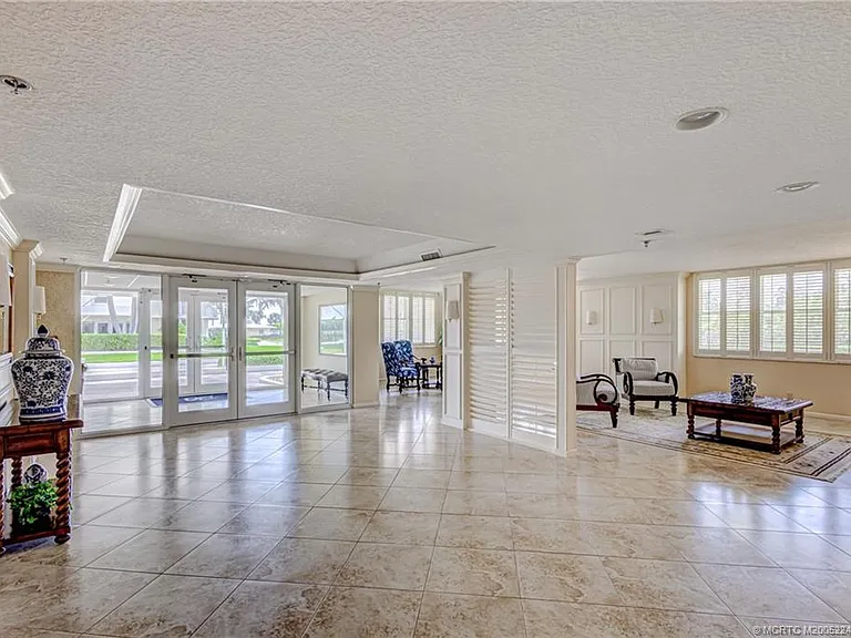 500 Ocean Dr #W-11 — Photo 56