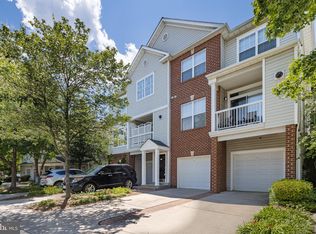13104 Marcey Creek Rd, Herndon, VA 20171